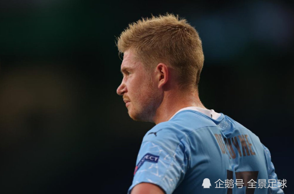 德天空：切尔西仍未正式报价西蒙斯，莱比锡坚持7000万欧要价