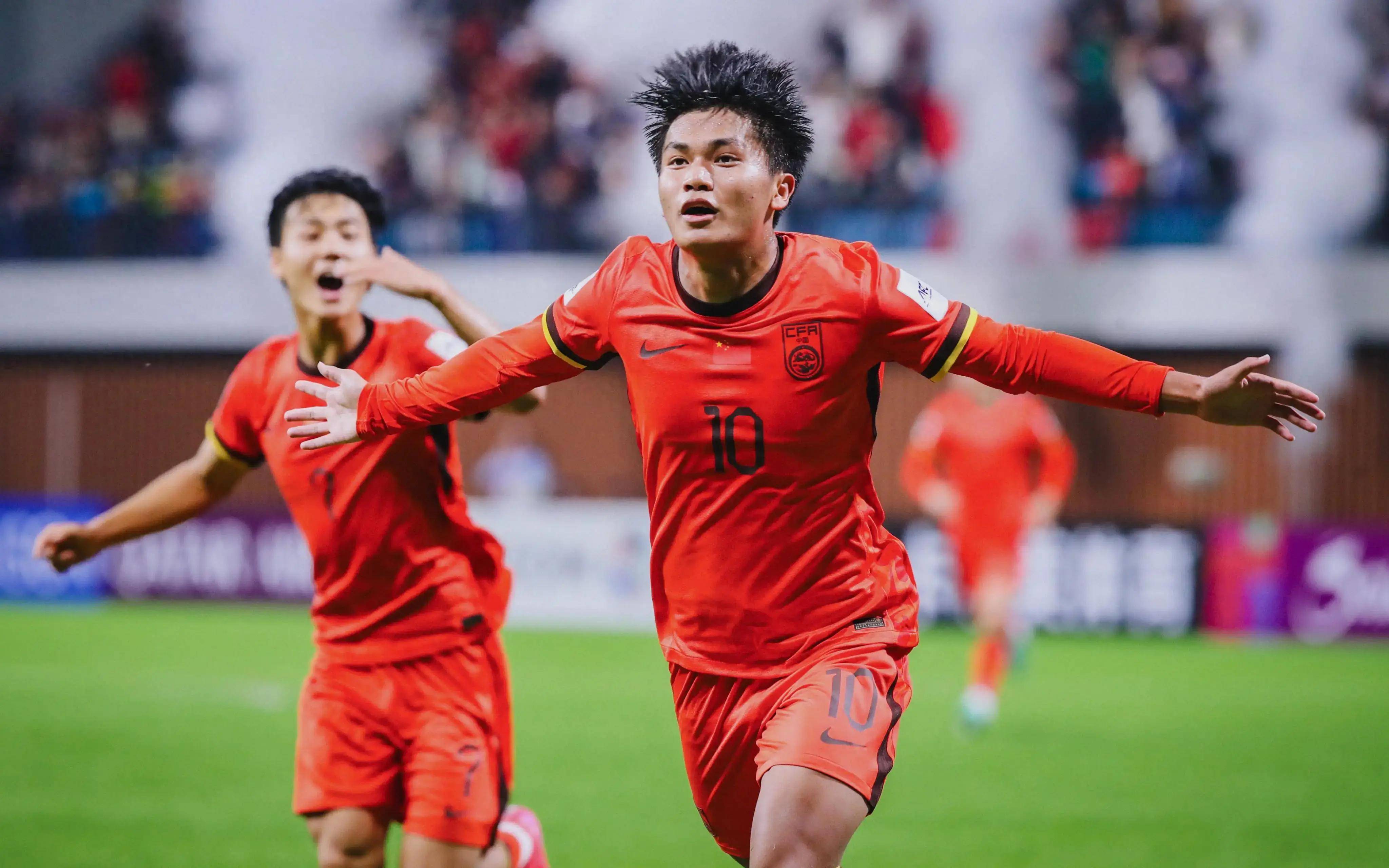 贵州12岁跳水小将全运会出场时做C罗庆祝动作：我喜欢C罗