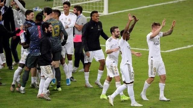 朱婷9分+哈克34分！意甲揭幕战科内利亚诺女排3：2大逆转布斯托！