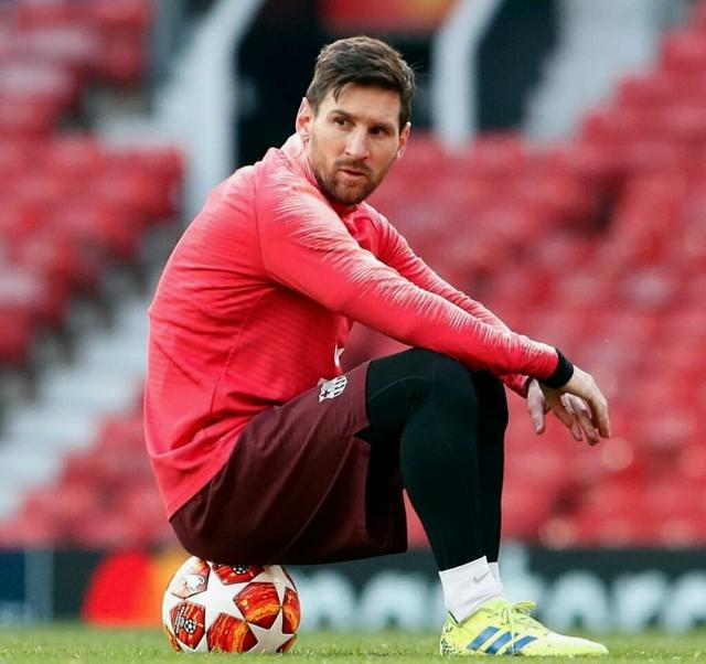 队记：拉尔森的左脚踝X光检查结果为阴性，明天进行MRI检查