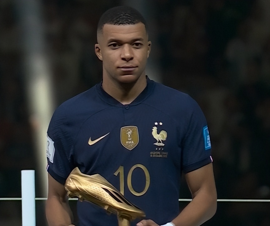 曼联U18客场7-0击败利物浦U18，15岁小将JJ-加布里埃尔戴帽