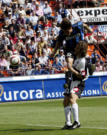 凯莱赫：萨拉赫真的很努力，他总是第一个来健身房的人