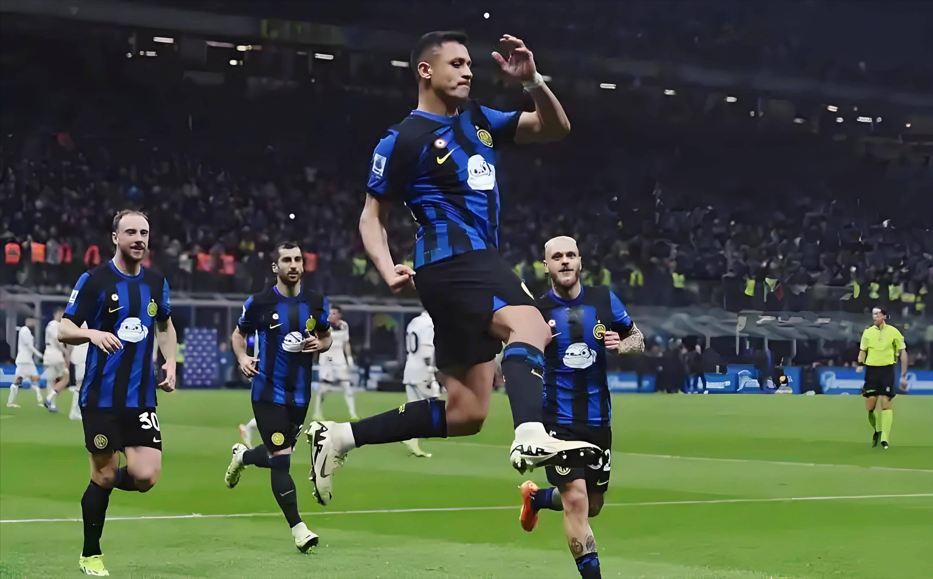 曼城英超33分紧追阿森纳，五项数据领跑联赛